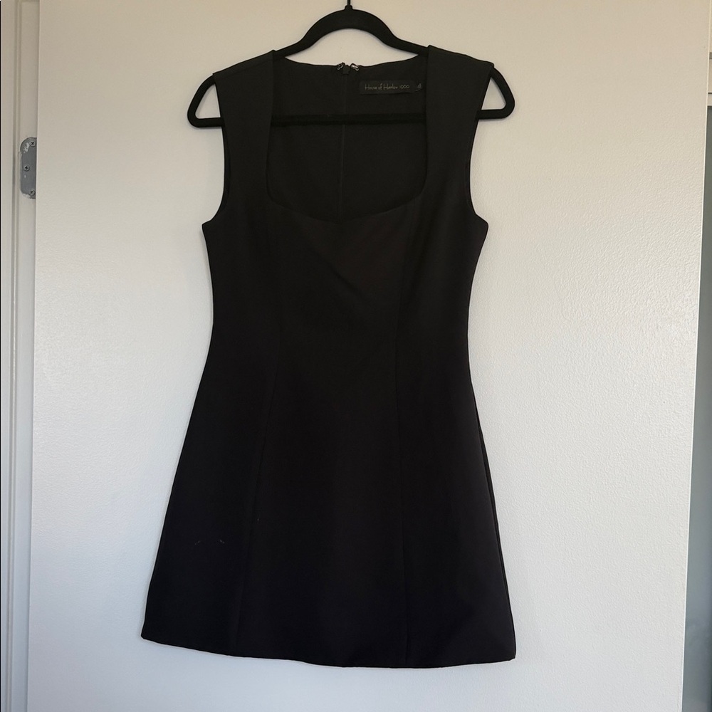 House of Harlow 1960 Black Scoop Neck Mini Dress - LBD little black dress
